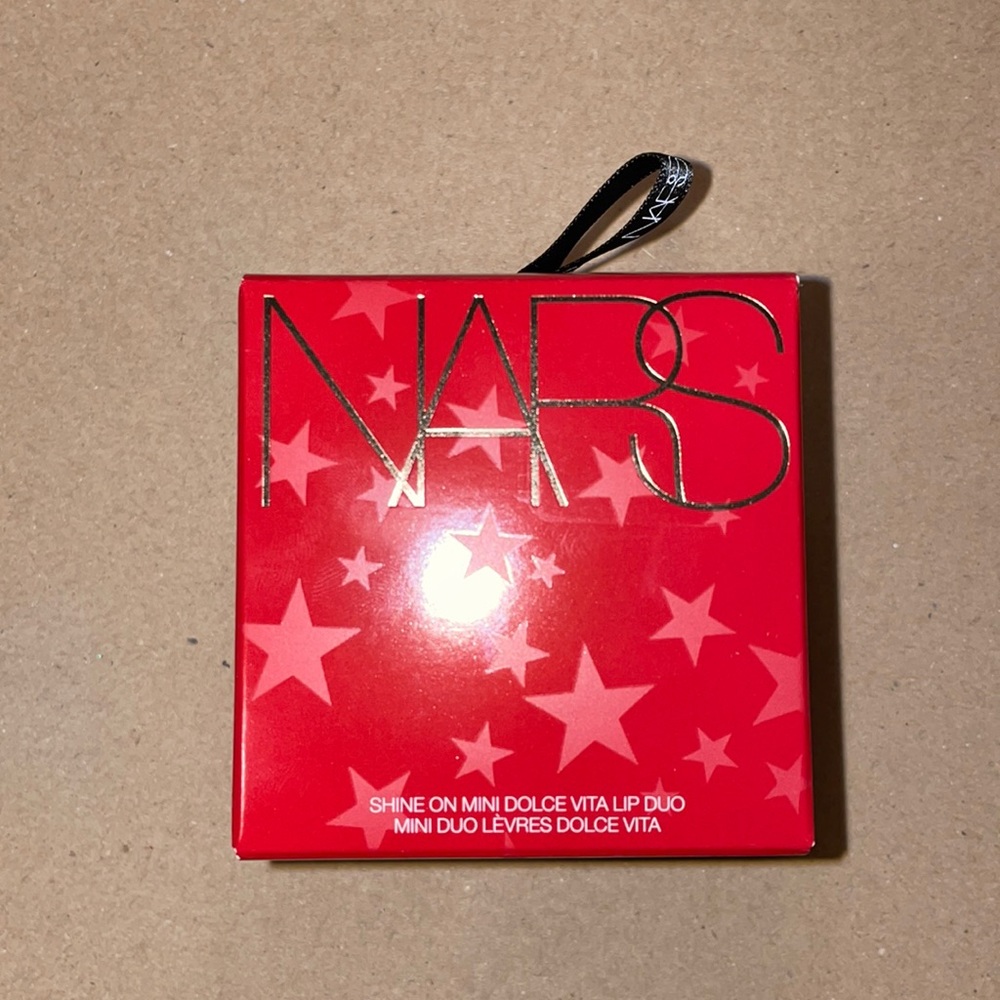 NARS Lip Set
